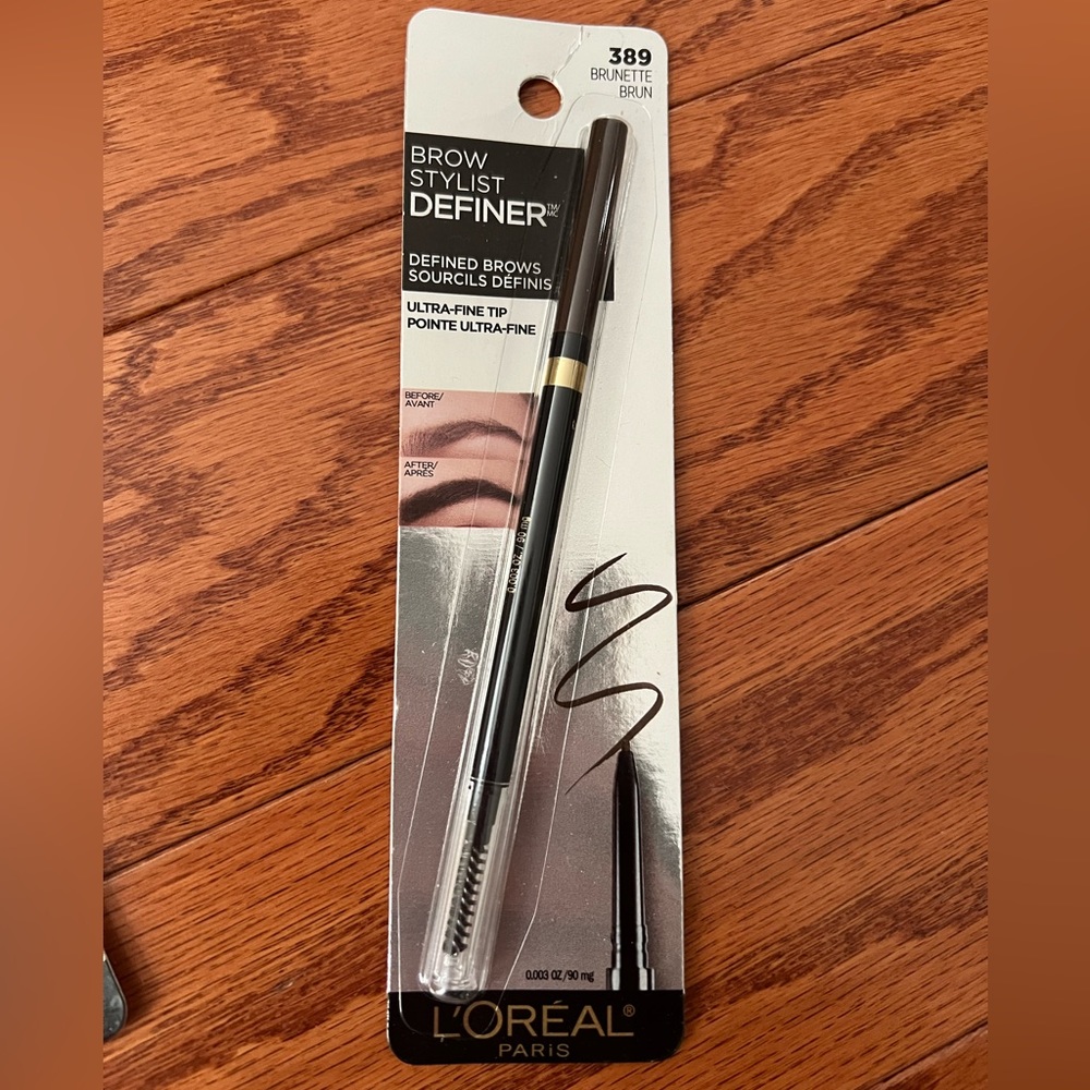 L’Oreal eye brow pencil